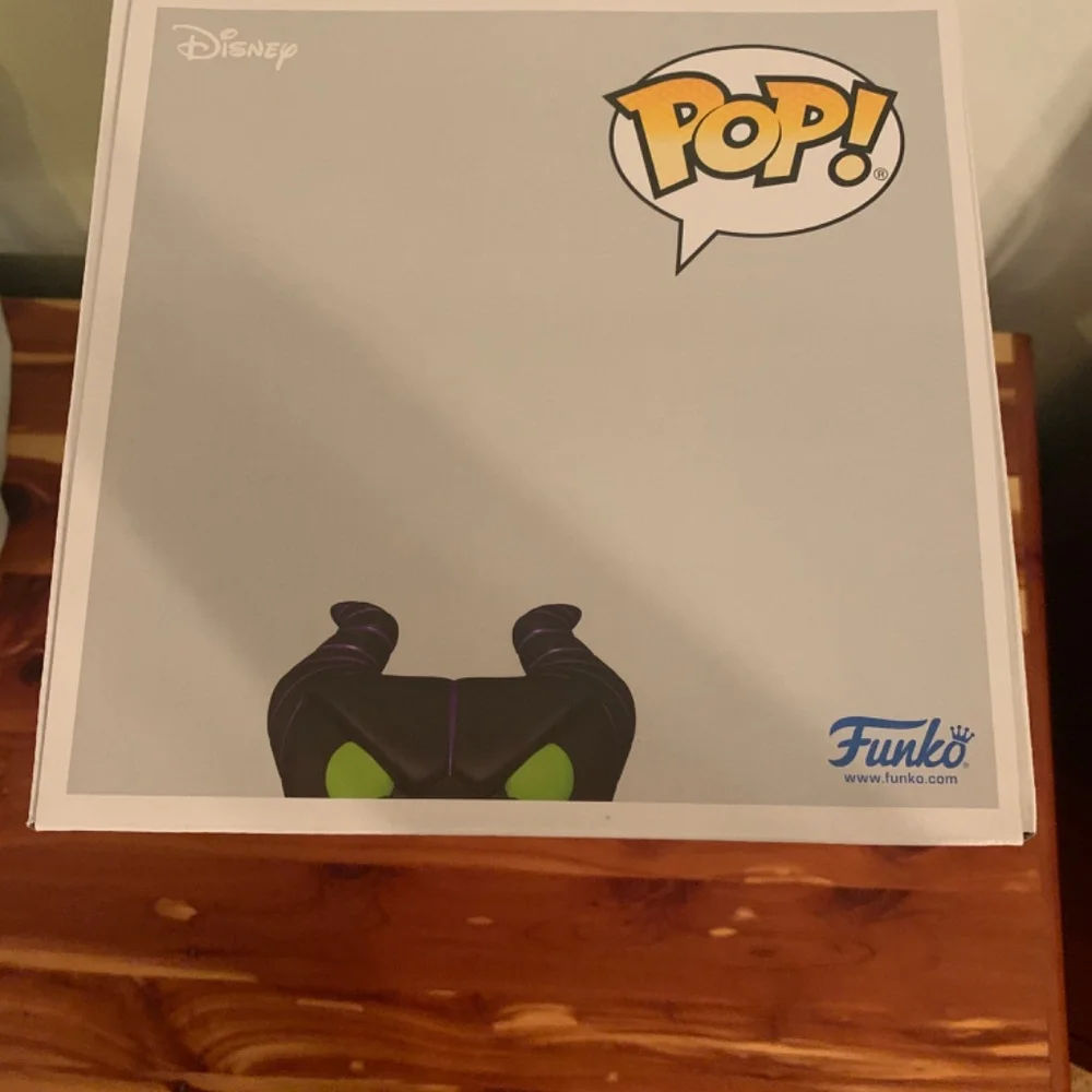 Funko Maleficent as Dragon (Jumbo) - Picture 5 of 6